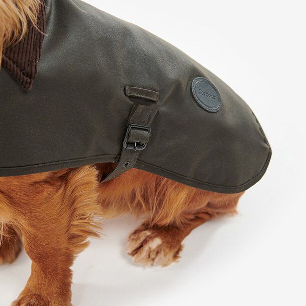 Barbour Olive Wax Dog Coat - Image 3
