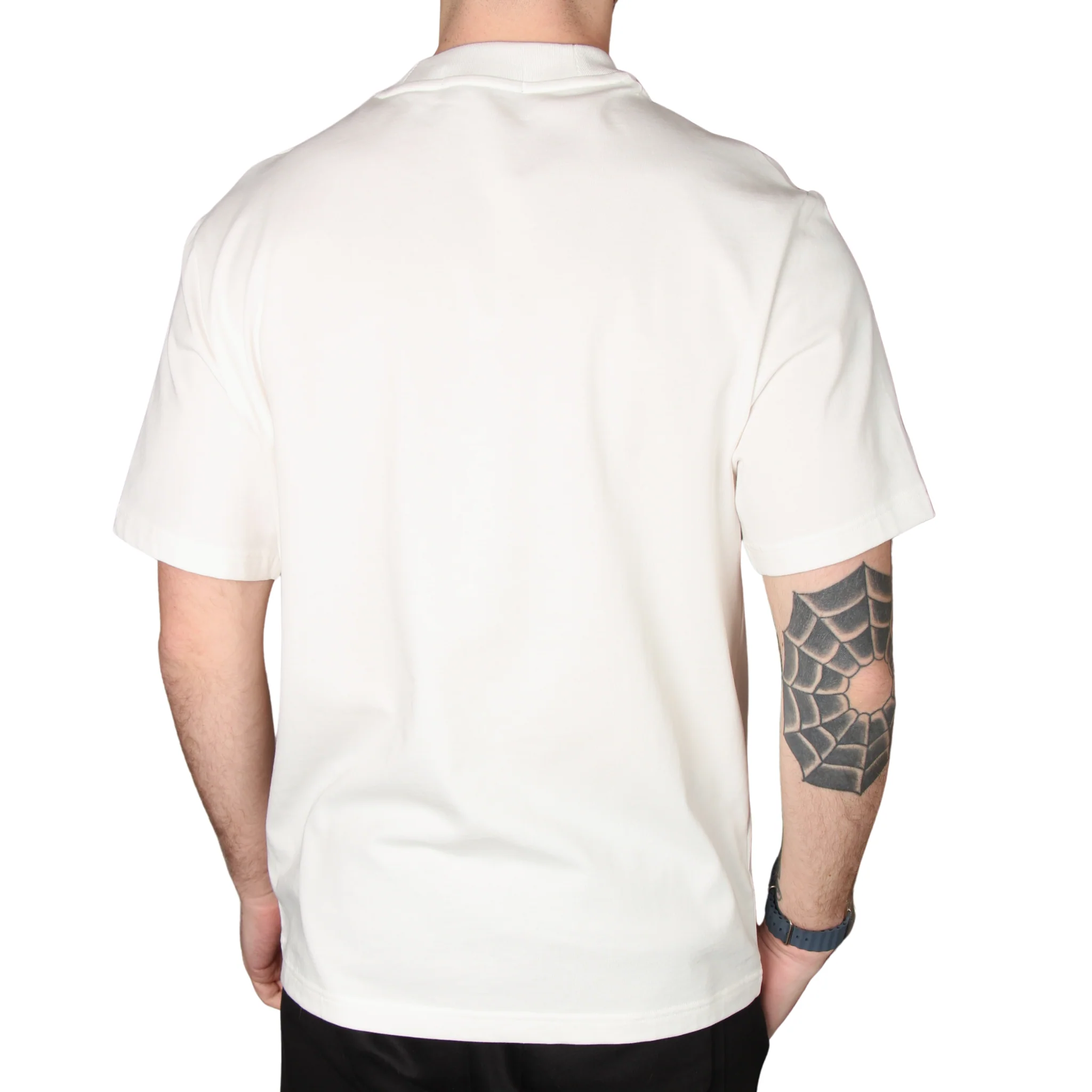 Mens Fred Perry Snow White Pocket Detail S/s T Shirt - Image 2