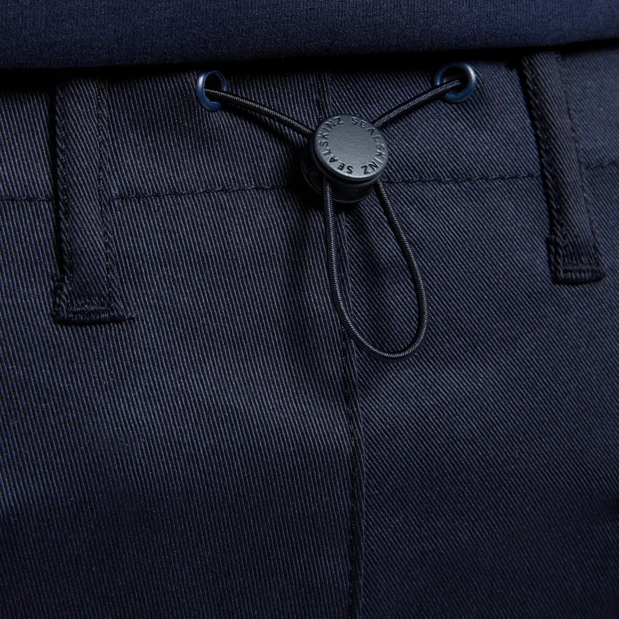 Mens Sealskinz Navy Brampton Cargo Shorts - Image 4