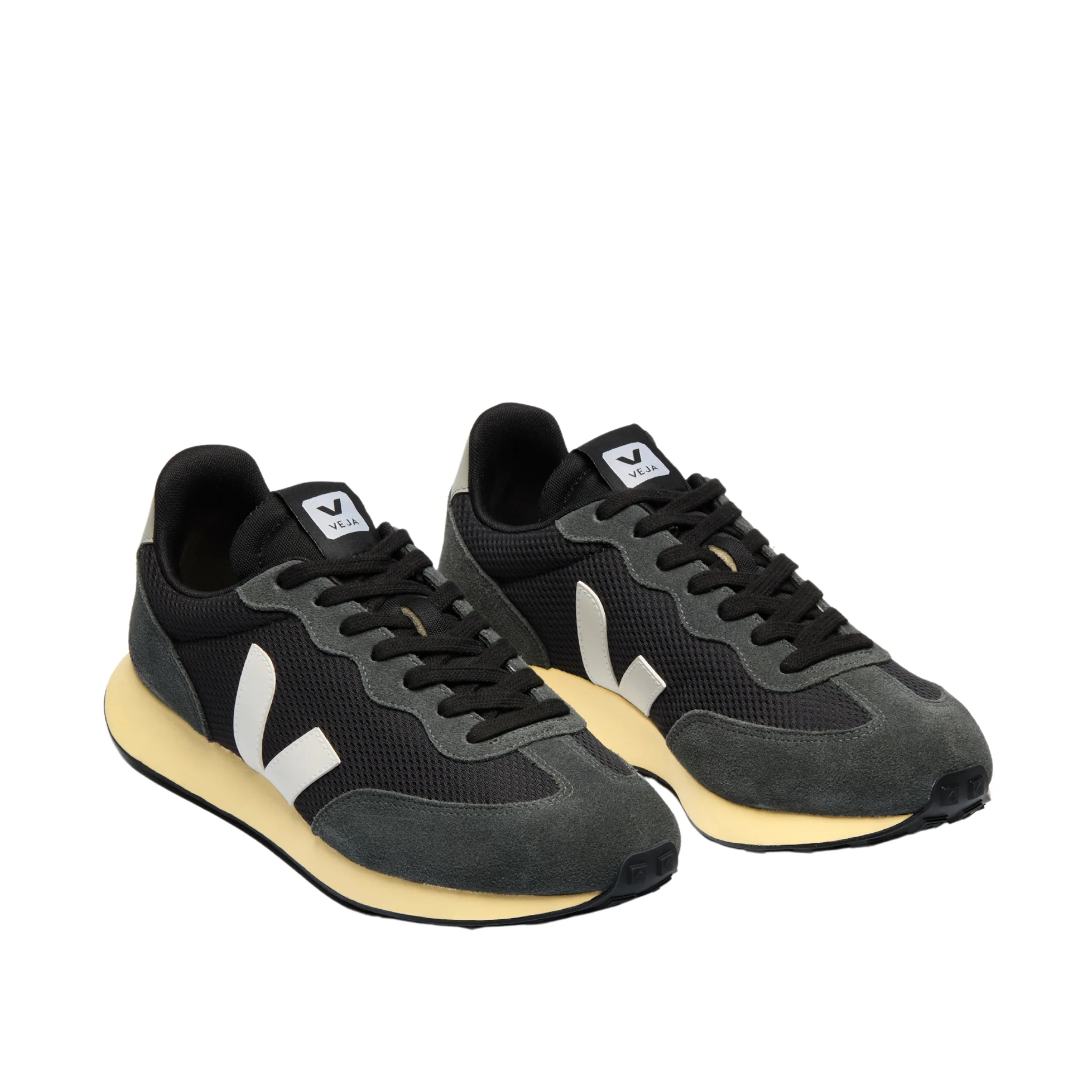 Mens VEJA Black/White Rio Branco II Trainers - Image 3