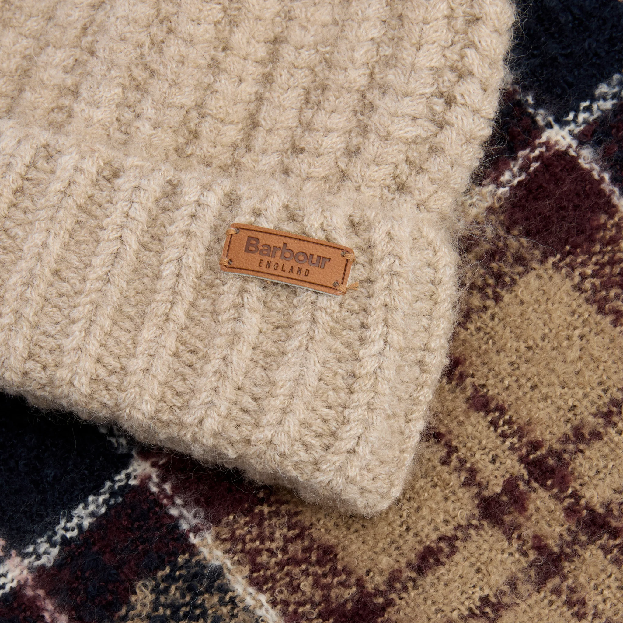Womens Barbour Gardenia Tartan Saltburn Beanie & Scarf Gift Set - Image 6