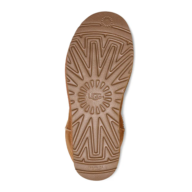 Womens UGG Chestnut Classic Short II Boots - Image 4