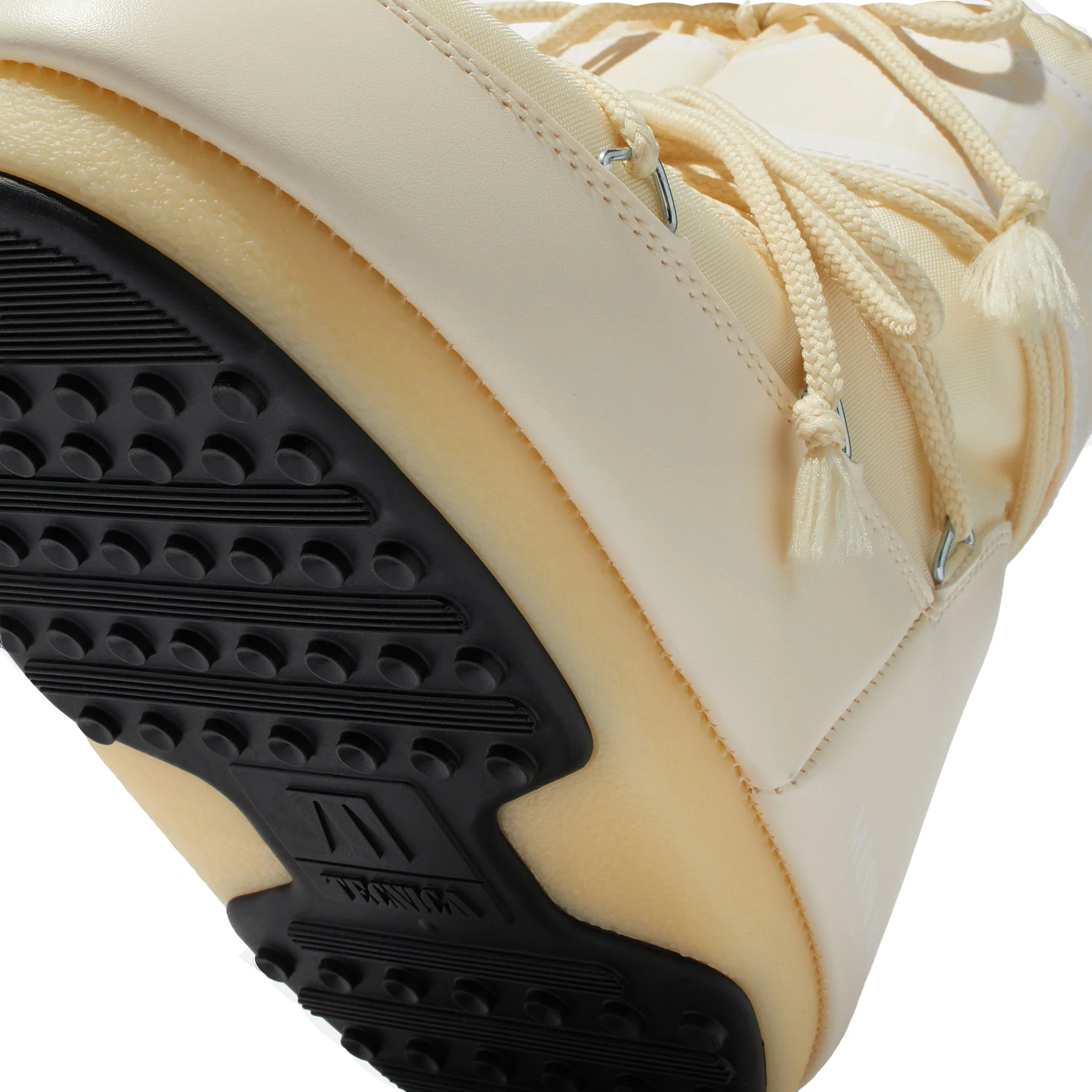 Womens Moon Boot Cream Icon Low Nylon Boots - Image 3