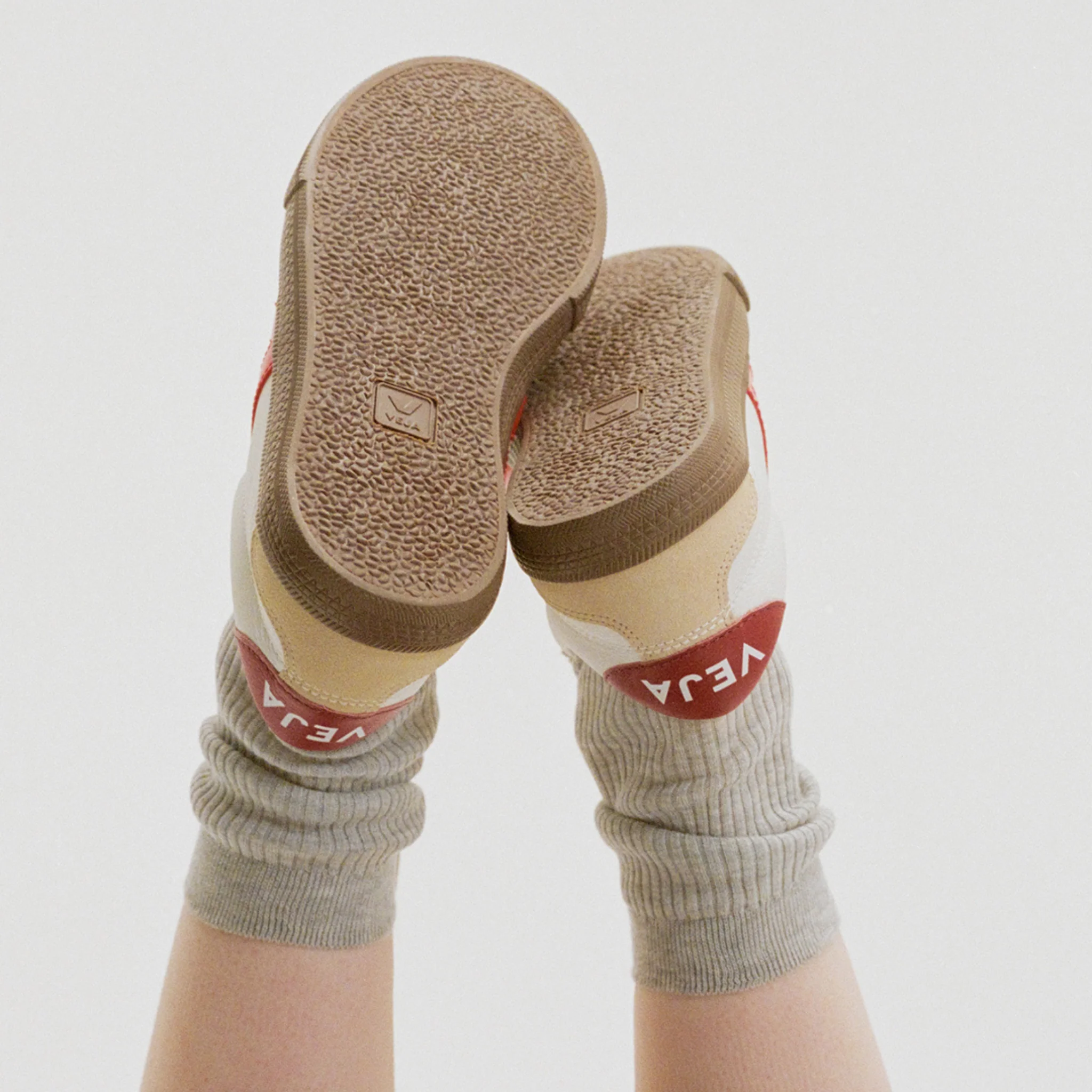 Womens VEJA White/Pekin/Bark Trainers - Image 4