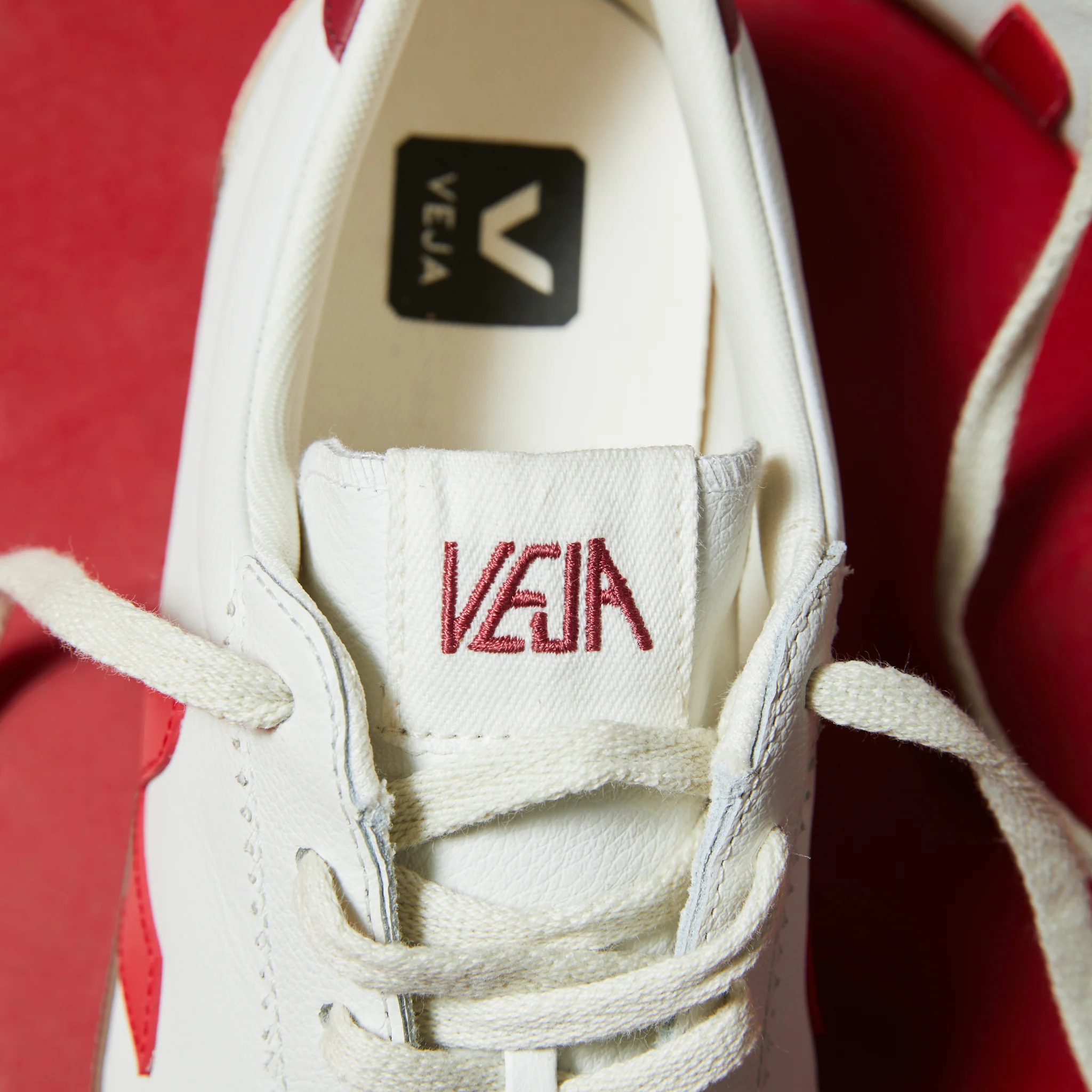 Womens VEJA White/Pekin/Bark Trainers - Image 5
